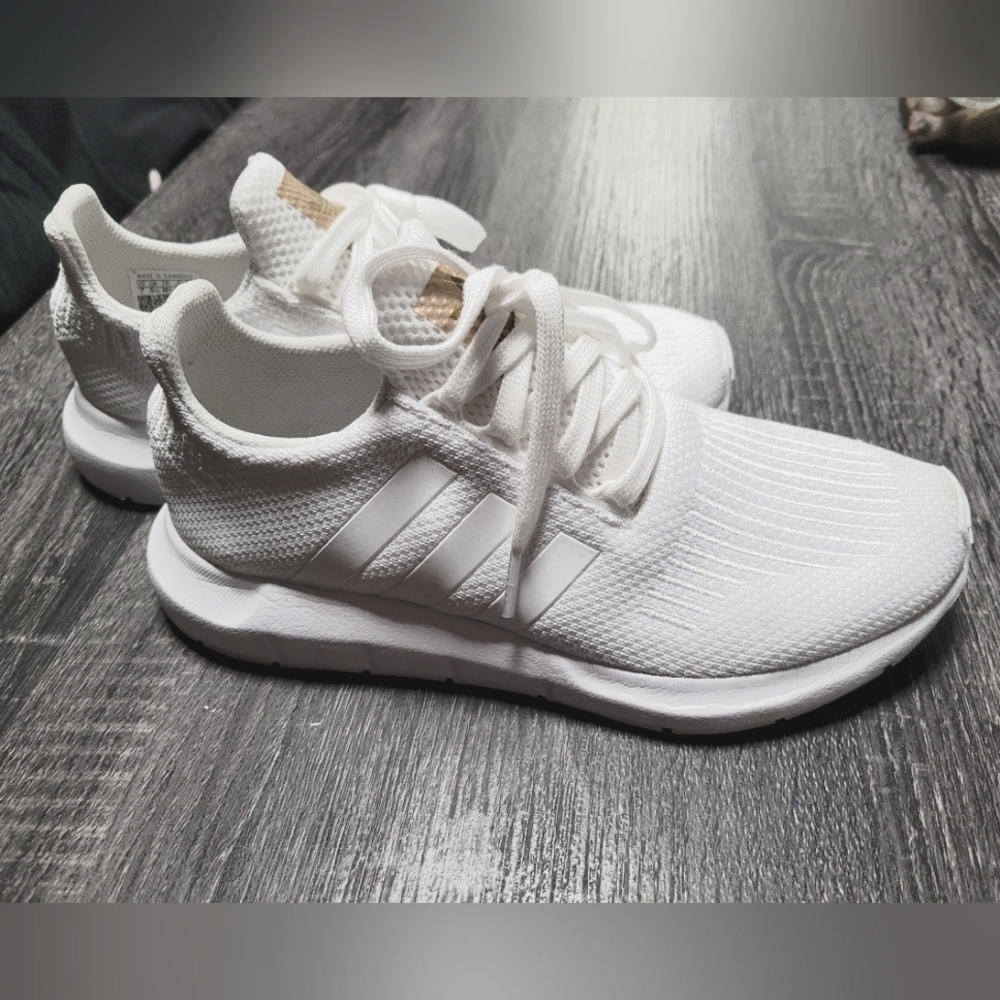 Adidas Swift Running shoe